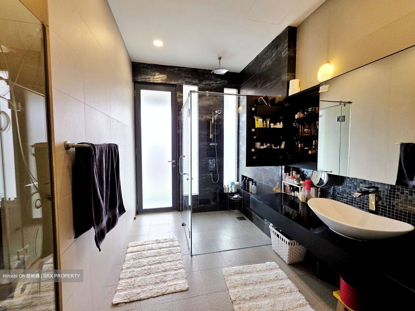 Opera Estate (D15), Terrace #487973831